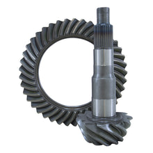 Load image into Gallery viewer, USA Standard Replacement Ring & Pinion Gear Set For Dana 44 HD in a 3.73 Ratio