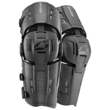 Load image into Gallery viewer, EVS RS9 Knee Brace Black Pair - Medium