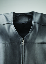 Load image into Gallery viewer, Kuryakyn Leather By River Road Plains Leather Vest Black - Small