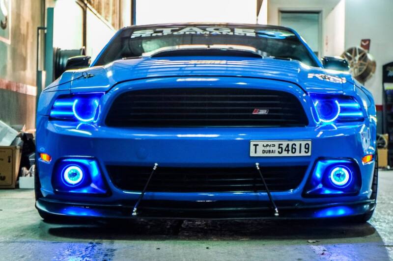 Oracle Ford Mustang 10-12 LED Halo Kit - Projector Headlights - Blue SEE WARRANTY