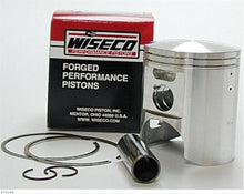 Load image into Gallery viewer, Wiseco Suzuki RM125 90-03 Flat Top Conv 2205CS Piston Kit