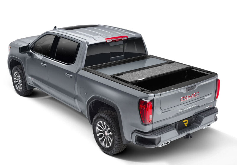 UnderCover 19-20 Chevy/GMC Silverado/Sierra 78in Fusion Bed Cover - Deep Ocean Blue