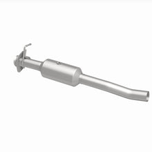 Load image into Gallery viewer, MagnaFlow 16-19 Ford F-650 V10 6.8L Underbody Direct Fit Catalytic Converter