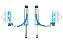 Load image into Gallery viewer, King Shocks 00-10 Chevrolet Silverado 2500/3500/HD Front 2.5 Dia Remote Res Shock w/Adjuster (Pair)