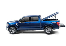 Load image into Gallery viewer, UnderCover 17-20 Ford F-250/F-350 6.8ft Elite LX Bed Cover - Blue Jeans