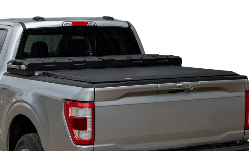 Access Toolbox 17-19 Ford Super Duty F-250 / F-350 / F-450 6ft 8in Bed Roll-Up Cover