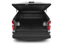 Load image into Gallery viewer, UnderCover 19-20 Chevy Silverado 1500 5.8ft Elite LX Bed Cover - Satin Steel