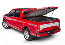 Load image into Gallery viewer, UnderCover 14-17 Chevy Silverado 1500 6.5ft Elite LX Bed Cover - Iridium Effect