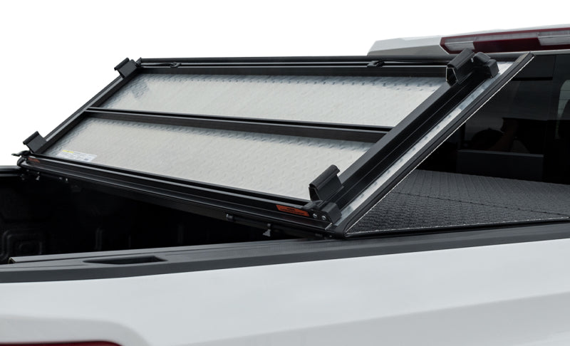 Access LOMAX Pro Series Tri-Fold Cover 14-18 Chevy 1500 Full Size 5ft 8in Bed - Blk Diamond Mist