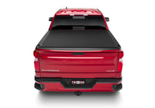 Load image into Gallery viewer, Truxedo 20-21 GMC Sierra &amp; Chevrolet Silverado 1500 (New Body) w/CarbonPro 5ft 9in Sentry CT Cover