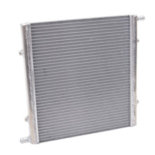 Load image into Gallery viewer, Edelbrock Heat Exchanger Single Pass Single Row 22 000 Btu/Hr 16In W X 16In H X 1 5In D Silver