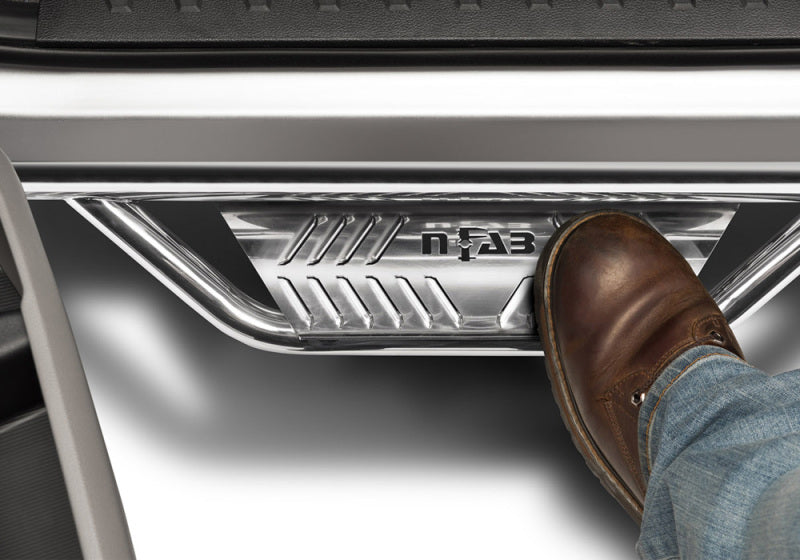 N-Fab Podium SS 17-18 Ford F-250/F-350 Super Duty SuperCab - Polished Stainless - Cab Length - 3in