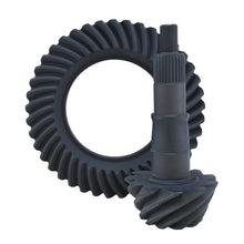 Load image into Gallery viewer, USA Standard Ring &amp; Pinion Gear Set For Ford 8.8in Reverse Rotation in a 5.13 Ratio