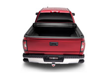 Load image into Gallery viewer, Truxedo 14-18 GMC Sierra &amp; Chevrolet Silverado 1500 8ft Sentry CT Bed Cover