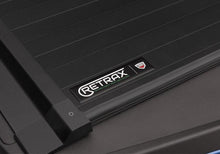 Load image into Gallery viewer, Retrax 07-13 Chevrolet/GMC (5.8ft. Bed) Retrax IX
