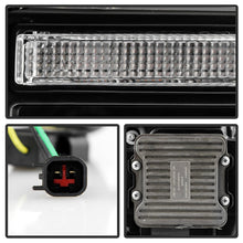 Load image into Gallery viewer, Spyder Apex 20-22 Ford F250/F350 (Halogen) High-Power LED Headlights - Black PRO-YD-FS20HALAP-SEQ-BK