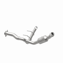 Load image into Gallery viewer, MagnaFlow 11-14 Ford F-150 5.0L Direct Fit CARB Compliant Left Catalytic Converter