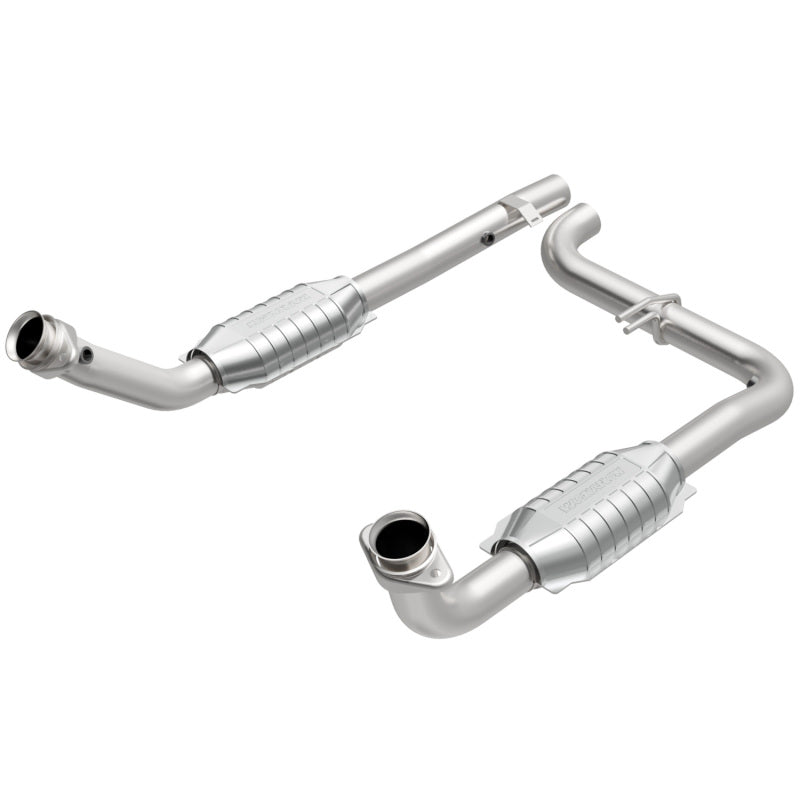 MagnaFlow Conv DF 02-06 Cadillac Truck. 8 5.3L Dual Conv. Y-Pipe Assy 2wd/Chevy Truck 99-07