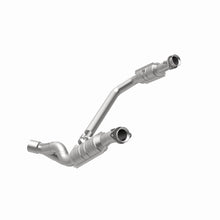 Load image into Gallery viewer, MagnaFlow Conv DF 09-13 Dodge Ram 1500 Pickup 4.7L