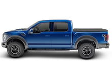 Load image into Gallery viewer, Retrax 17-22 Ford F-250/F-350 Super Duty (Short Bed) Retrax IX