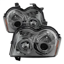 Load image into Gallery viewer, Spyder Jeep Grand Cherokee 05-07 Projector Headlights LED Halo LED Smke PRO-YD-JGC05-HL-SMC