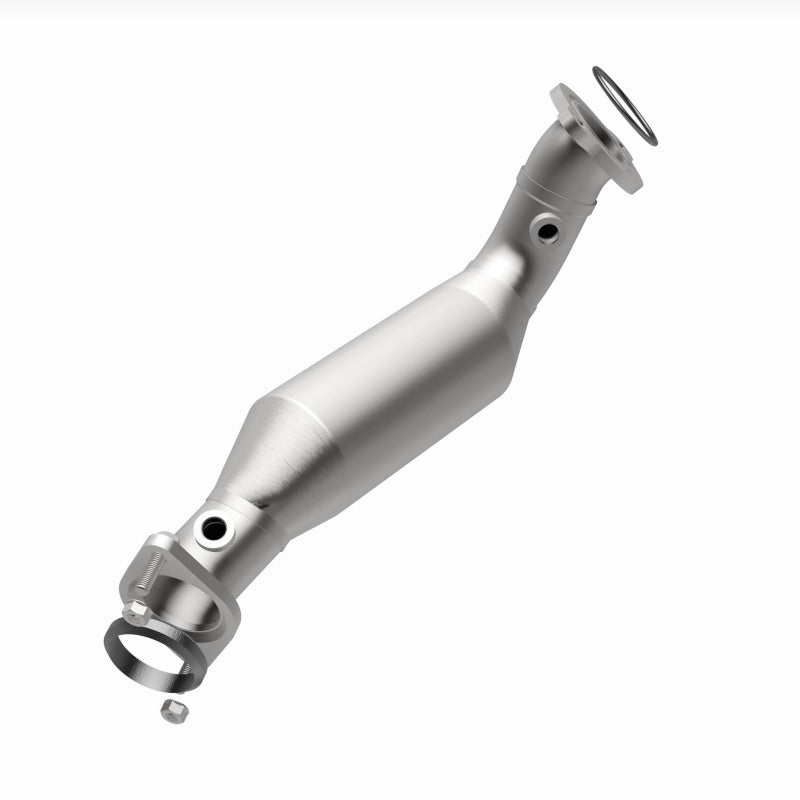 Magnaflow Conv DF 2009-2015 CTS V8 6.2 OEM Underbody